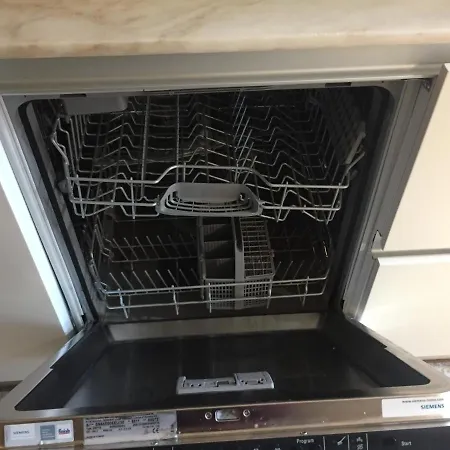 Almada Garden - Com Possibilidade Parking Apartmán