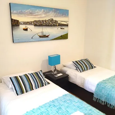 Almada Garden - Com Possibilidade Parking Apartmán *