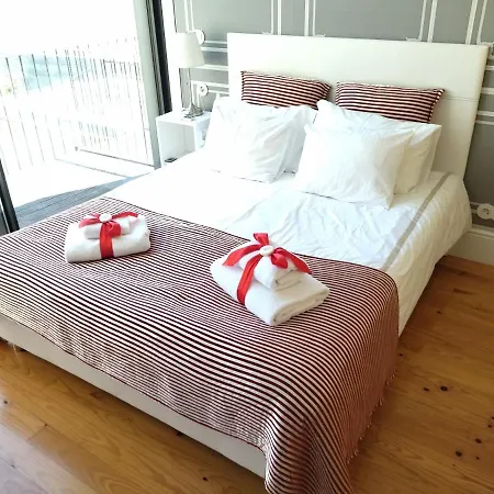 Almada Garden - Com Possibilidade Parking *