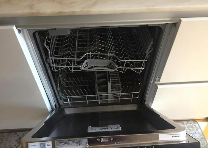 Almada Garden - Com Possibilidade Parking Lägenhet