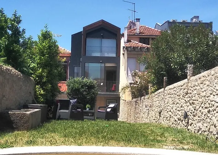 Almada Garden - Com Possibilidade Parking Διαμέρισμα *