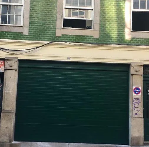 Almada Garden - Com Possibilidade Parking Apartman *