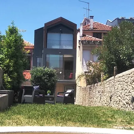 Almada Garden - Com Possibilidade Parking Daire *